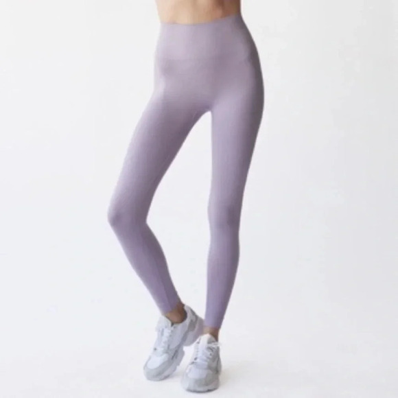SET ACTIVE Pants - SetActive Seamless Sculptflex Leggings